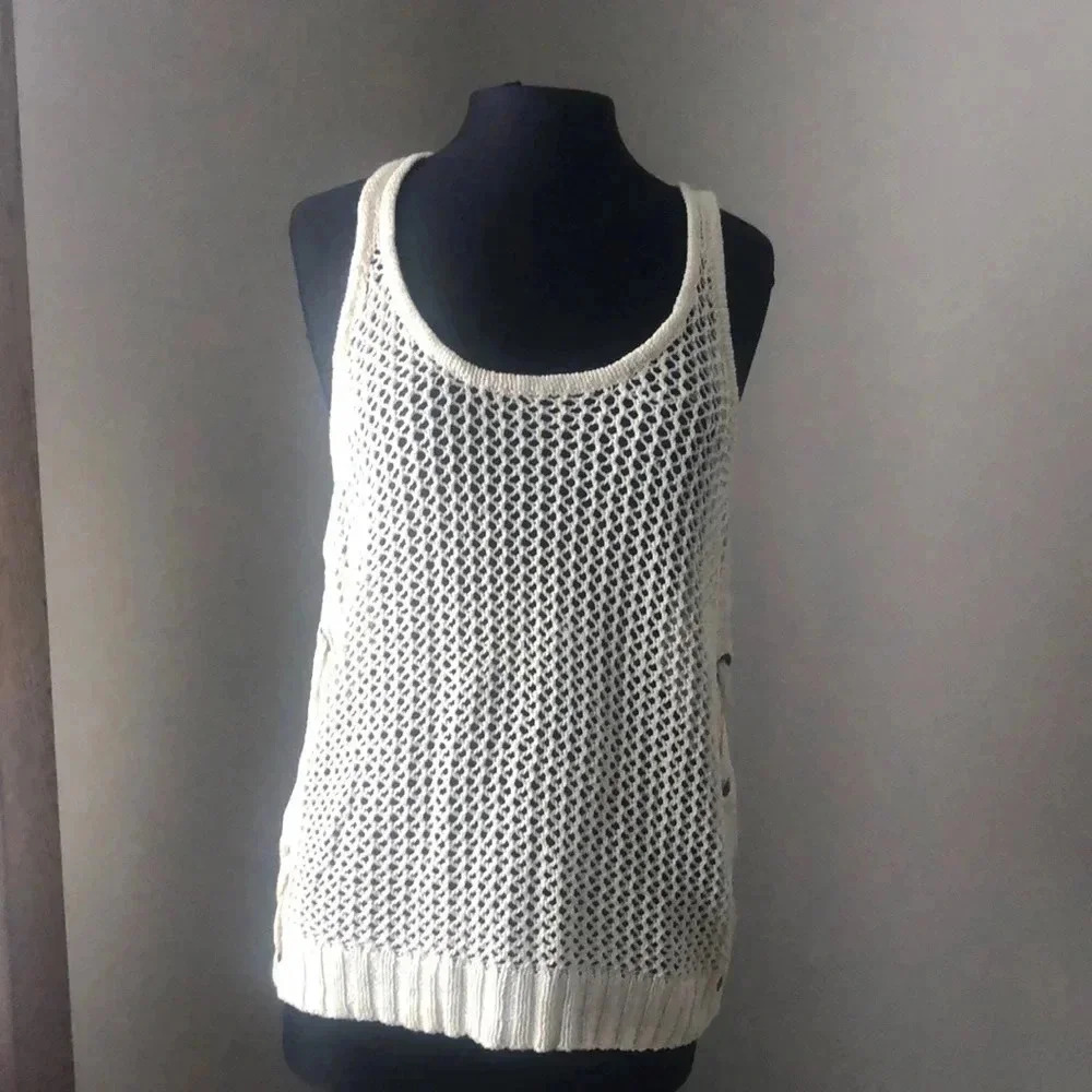 Woven Sweater‎ Tank L